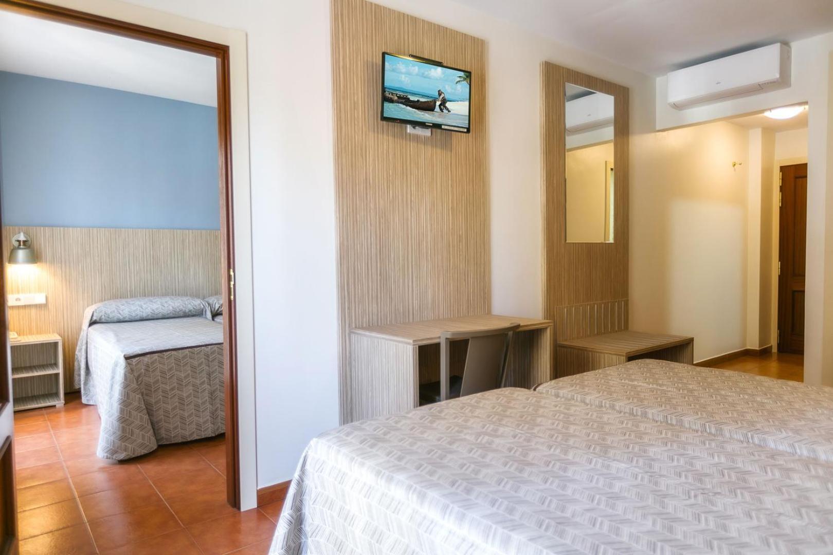Hotel Galicia Fuengirola Buitenkant foto