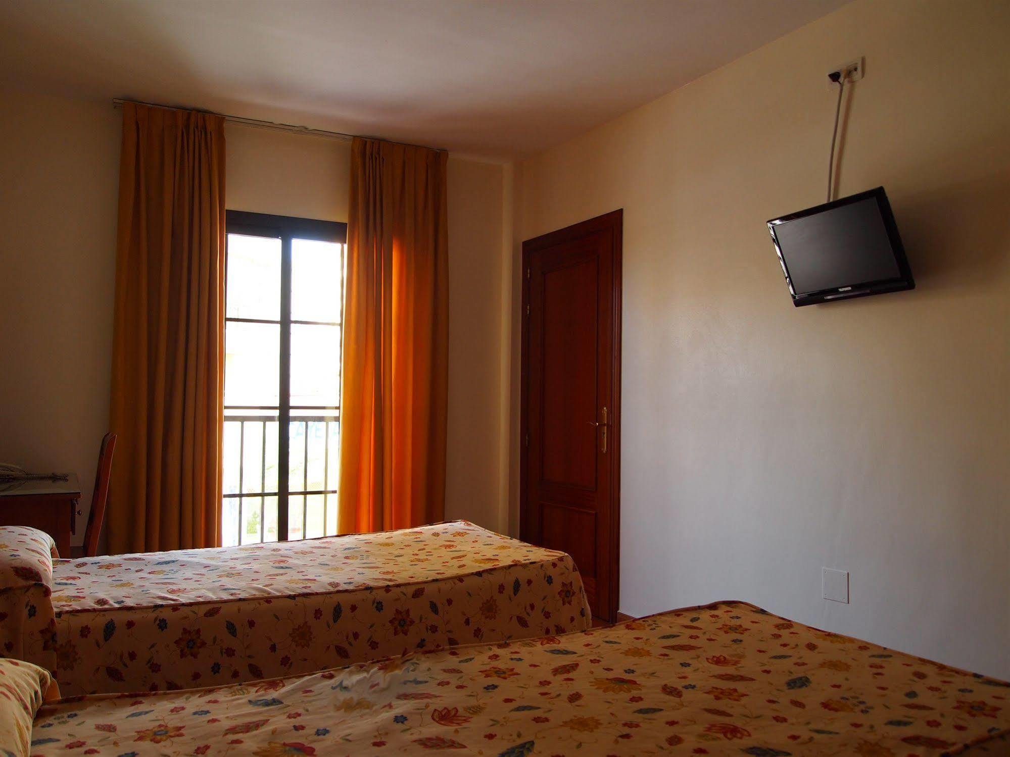 Hotel Galicia Fuengirola Buitenkant foto